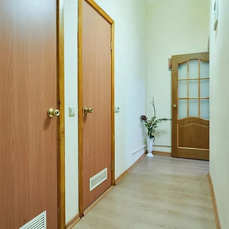 Home Hotel Apartments On Mykhailivska Square - Kiev Exterior photo